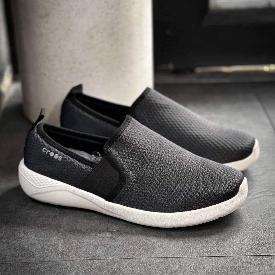 Giày vải nam slipon liter màu đen lưới k hôi chân, êm , nhẹ, masat tốt hàng mới 2022
