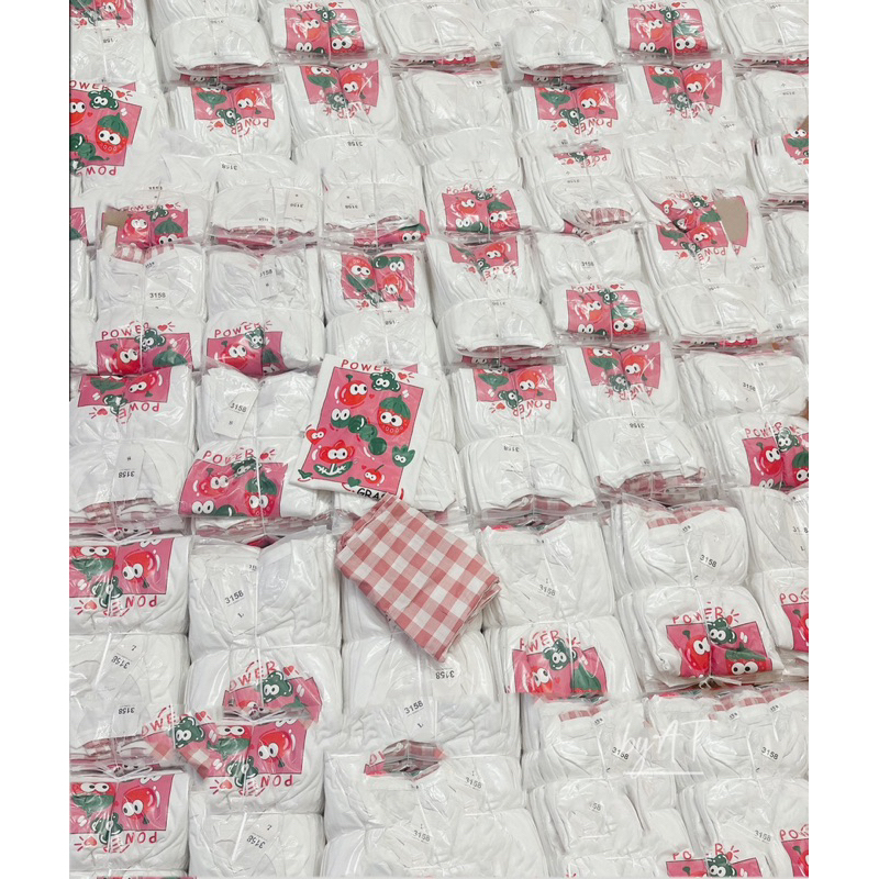 Set bộ áo phông hoạt hình kèm quần ống suông