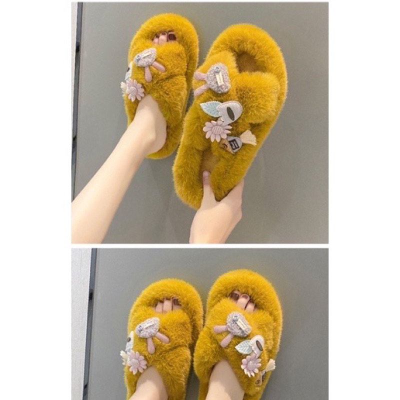 Dép lông quai chéo gắn charm