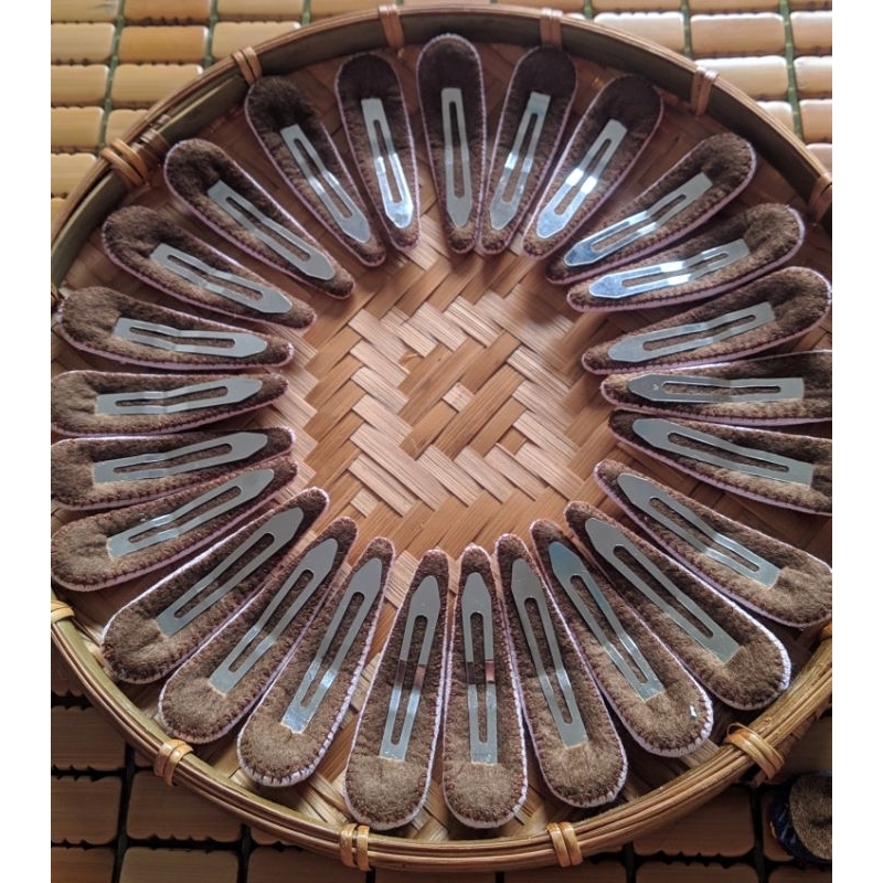 Kẹp tóc thêu hoa hồng handmade