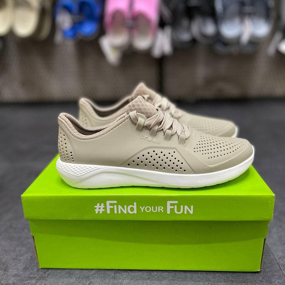 GIÀY NHỰA CROSS LITERIDE PACER CHO CẢ NAM VÀ NỮ MÀU ĐEN TUYỀN