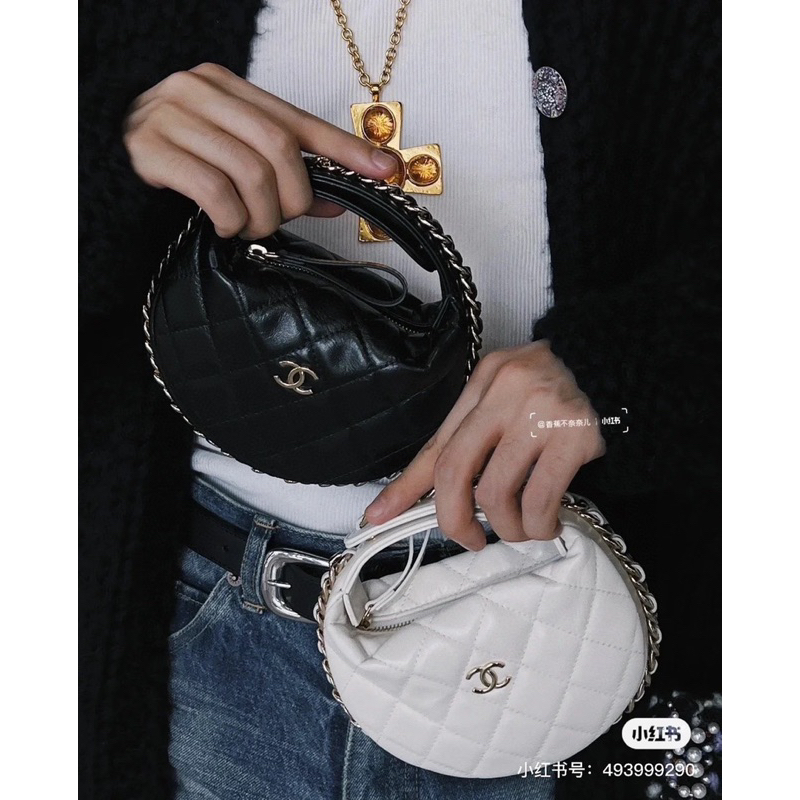 Túi chà neeo dáng bầu bản đẹp da sần full hộp chuẩn sịn