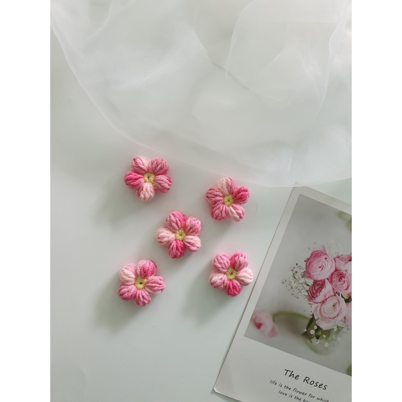 Hoa len handmade trang trí túi/váy/áo…🌸Set 5 hoa len handmade nhiều màu🌸