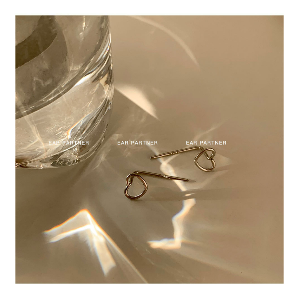 Bông tai nữ sát tai mạ bạc hình trái tim đơn giản đẹp hợp kim titan cao cấp phong cách Hàn Quốc Boho