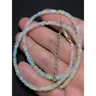 Dây chuyền đá Opal thiên nhiên.