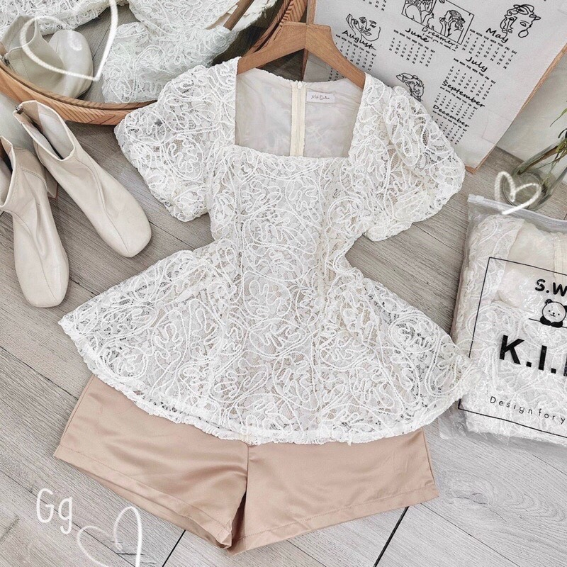 sét bộ đùi tapa phối áo kiểu ren hoa nổi cổ vuông ngắn tay hot