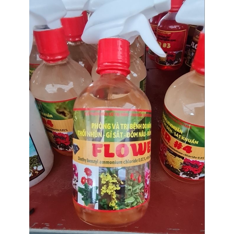 Chế phẩm hữu cơ  Flower 4 phòng và tri nấm, vi khuẩn  thối nhũn, gỉ sắtchuyên dùng cho hoa, cây cảnh , chai xịt 500ml