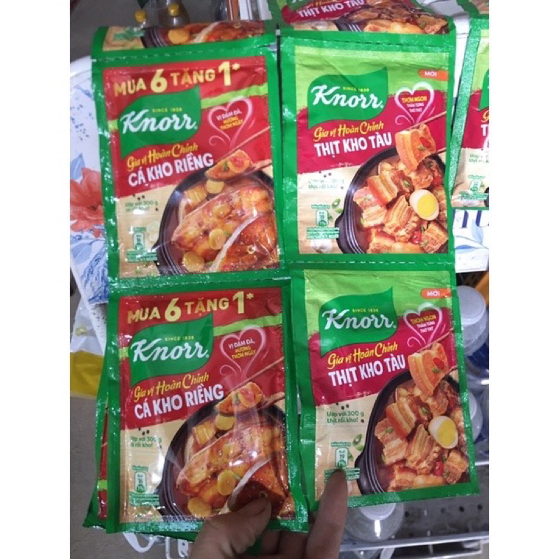 Gia vị hoàn chỉnh Knorr Cá Kho Riềng, Thịt Kho Tàu 28g