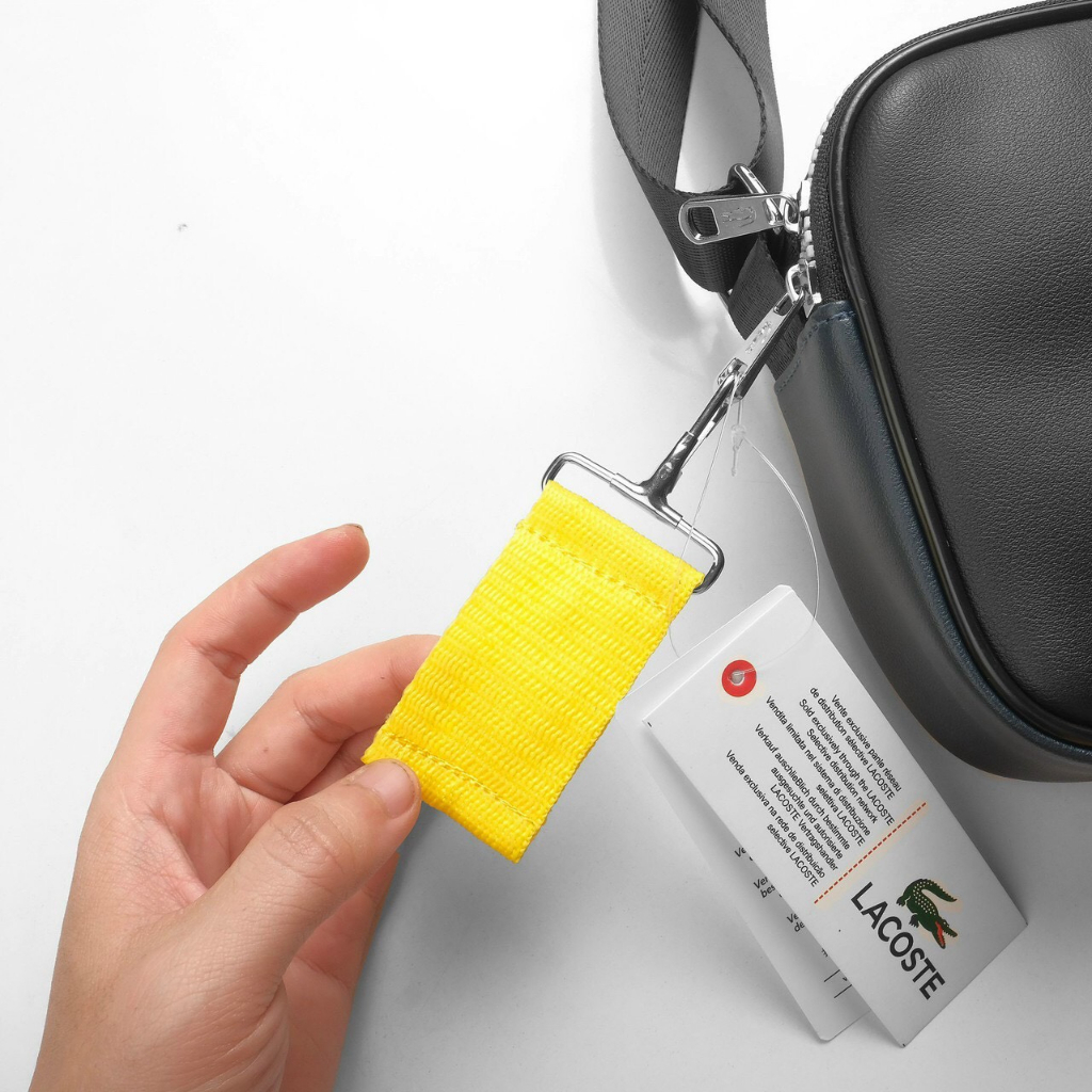 Túi đeo chéo LACOSTE LOGO FULL HỘP ĐỰNG KÈM .Size 23cm x 17cm x 6cm