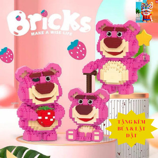 Mô hình đồ chơi lắp ráp gia đình gấu dâu Lotso, Bộ đồ chơi xếp hình gia đình gấu dâu Lotso siêu dễ thương