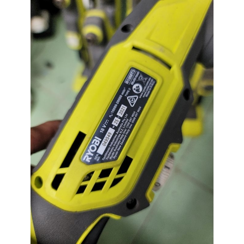 Thân máy cắt rung ryobi 18v R18MT3