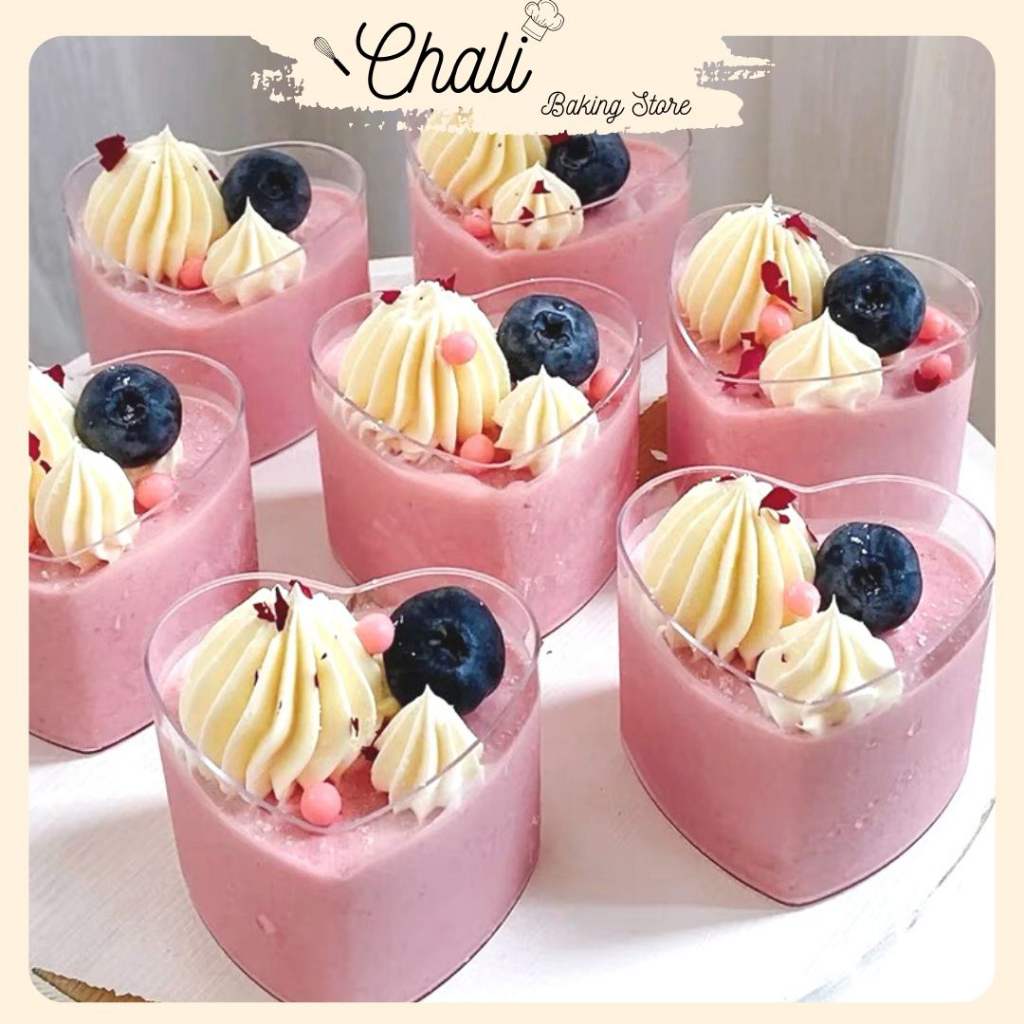 Ly mica nắp nhựa hình trái tim ,đựng các loại bánh mousse ,pannacotta ,tiramisu