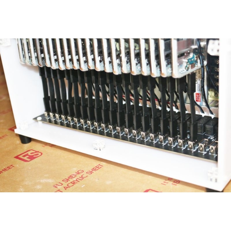 BOX PHONE FARM 20 MÁY SAMSUNG  S9PLUS S10PLUS NOTE 10 CHIP SNAPDRAGON, CHUYÊN DỤNG ĐÀO COIN CÀY GAME , BOX PHONEFARM