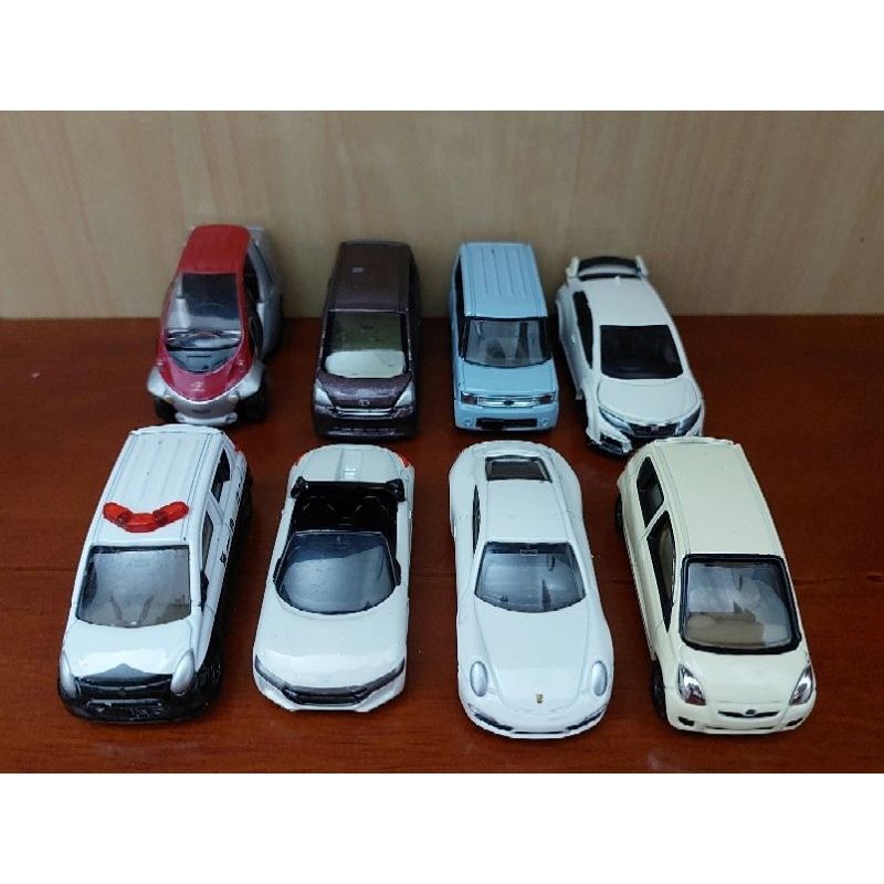 Xe mô hình Tomica made in Vietnam cũ - 6