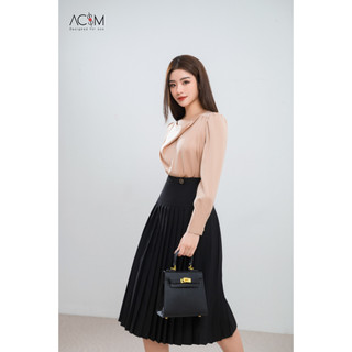 Chân váy dập ly đính cúc trang trí - Đen
