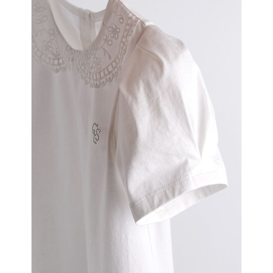 Áo thun trắng cổ ren bé gái Curly. HA4624