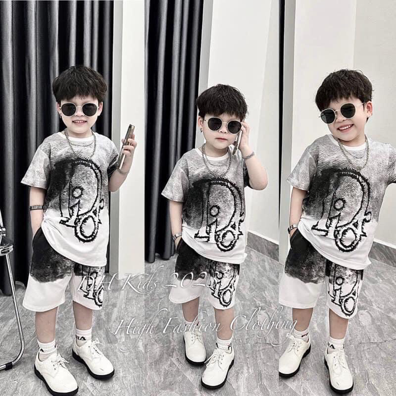 Sét quần áo cotton loang với hình in đẹp