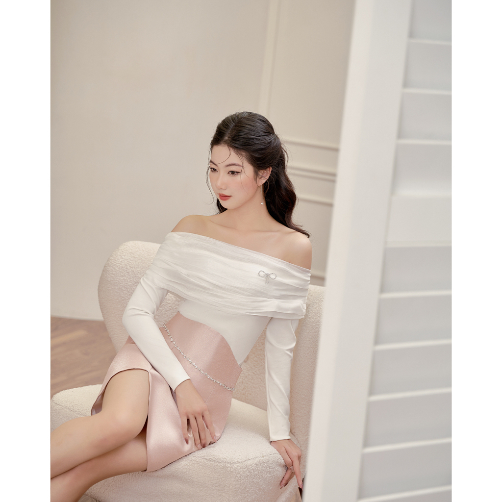 Áo trễ vai xếp ly - Joie Blouse