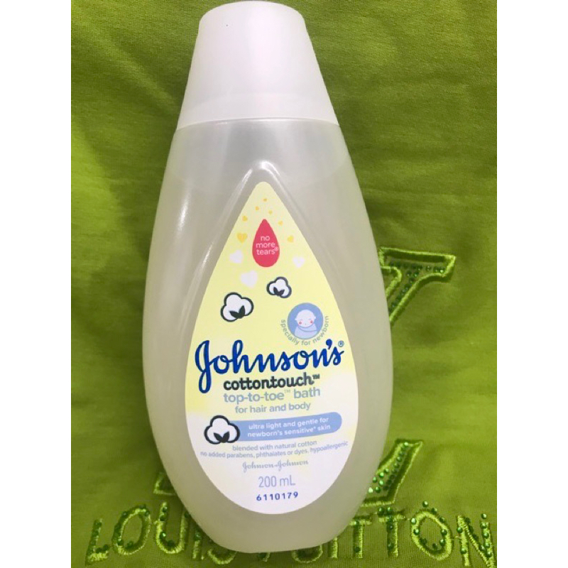 Sữa tắm gội toàn thân Johnson's 200ml