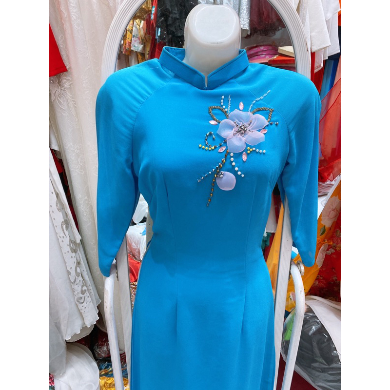 7T4.2 Áo dài xanh dương 4 tà chiffon gắn hoa 3D