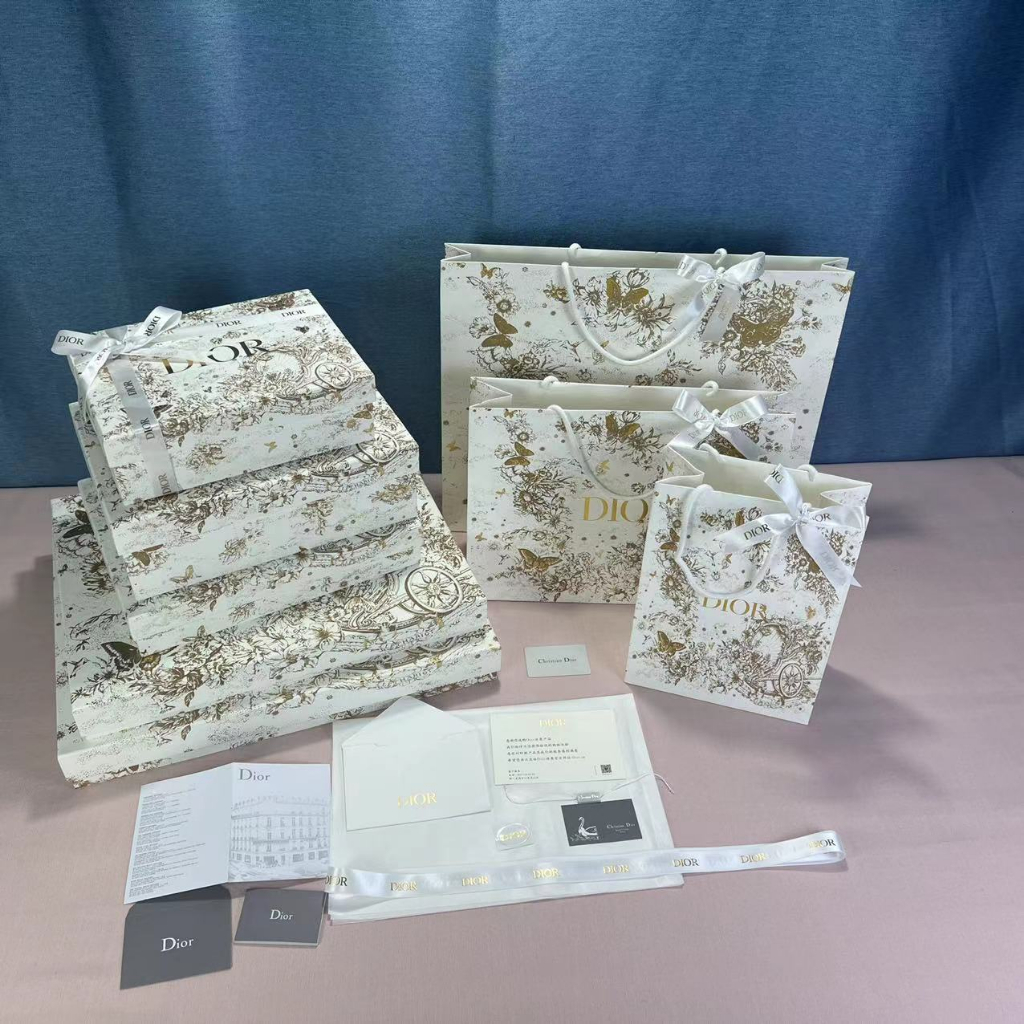 Bộ Túi đựng Quà tặng Dior Vàng Full Set Đầy Đủ Hộp, Túi Xách, Phụ Kiện Đi Kèm Chuẩn Hãng