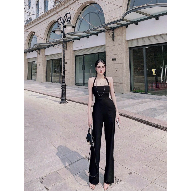 Jum Body Dài Ống Loe Cúp Ngực Dây Choàng Cổ