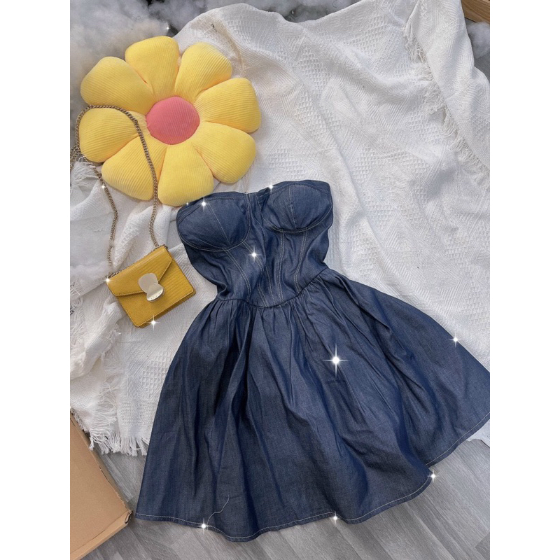 ĐẦM JEAN DÂY CỘT VAI