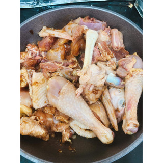 (CHỈ GIAO HỎA TỐC HCM) Gà thả vườn nguyên con