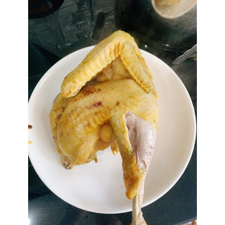 (CHỈ GIAO HỎA TỐC HCM) Gà thả vườn nguyên con