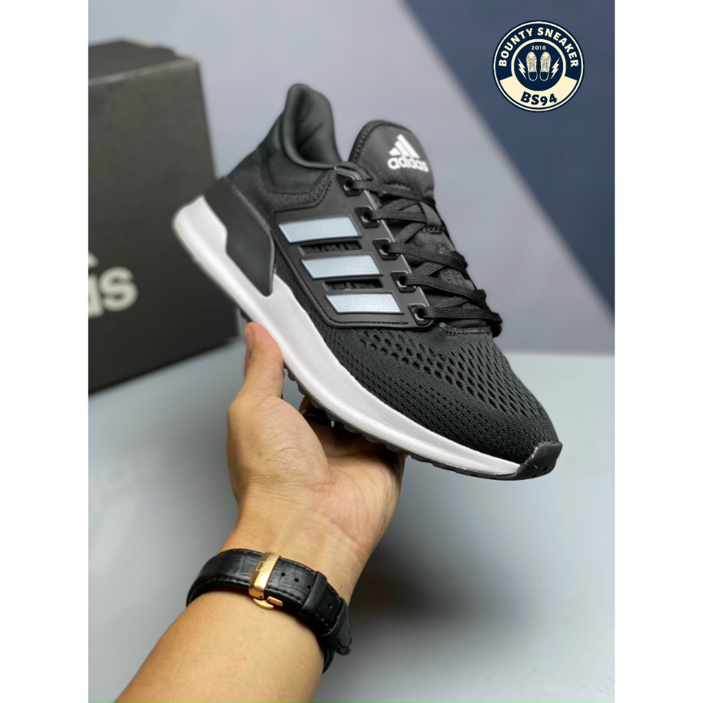 Giày Thể Thao Adidas XPLR 2022