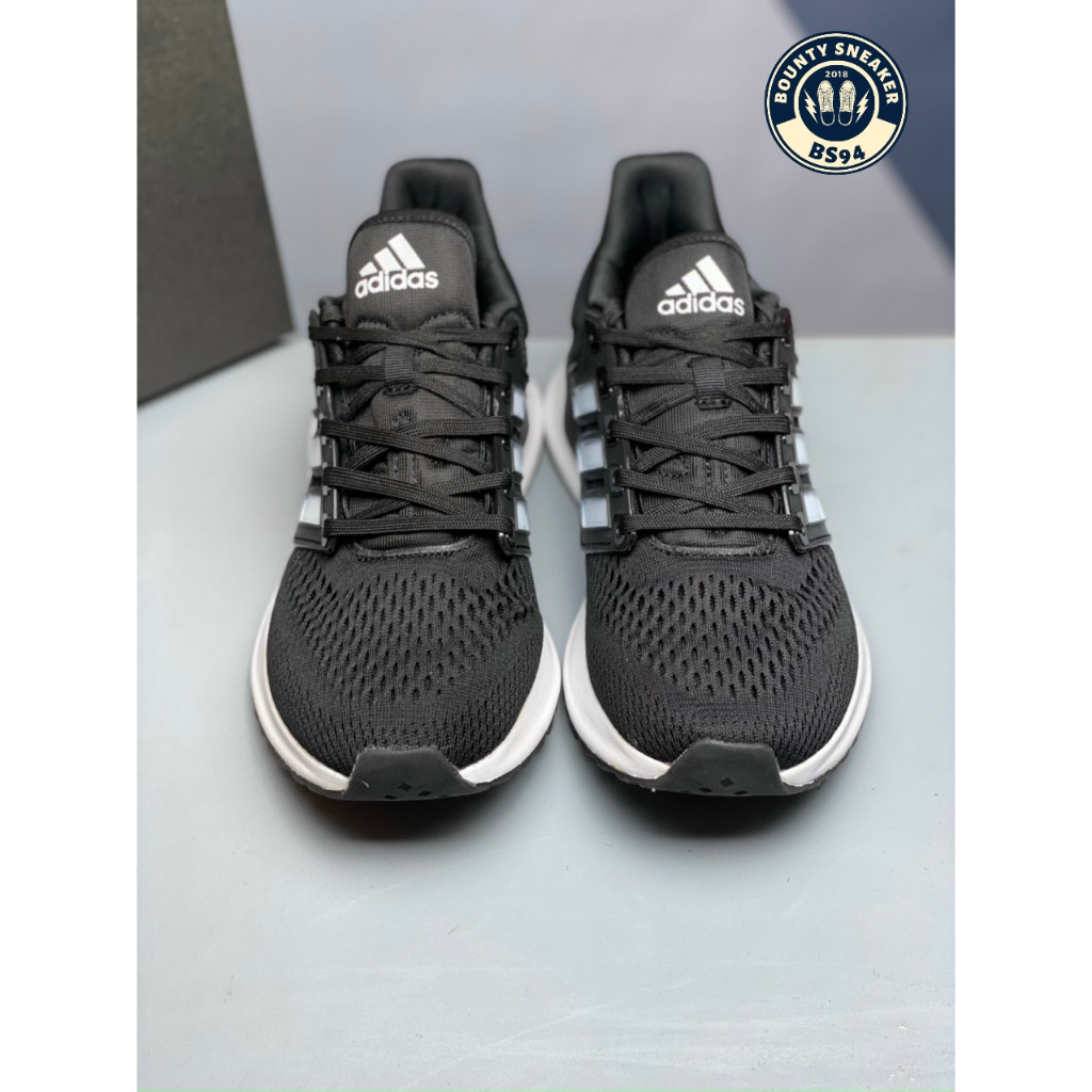 Giày Thể Thao Adidas XPLR 2022