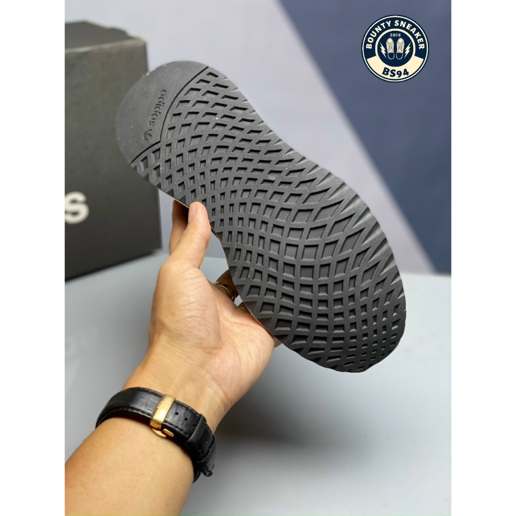 Giày Thể Thao Adidas XPLR 2022