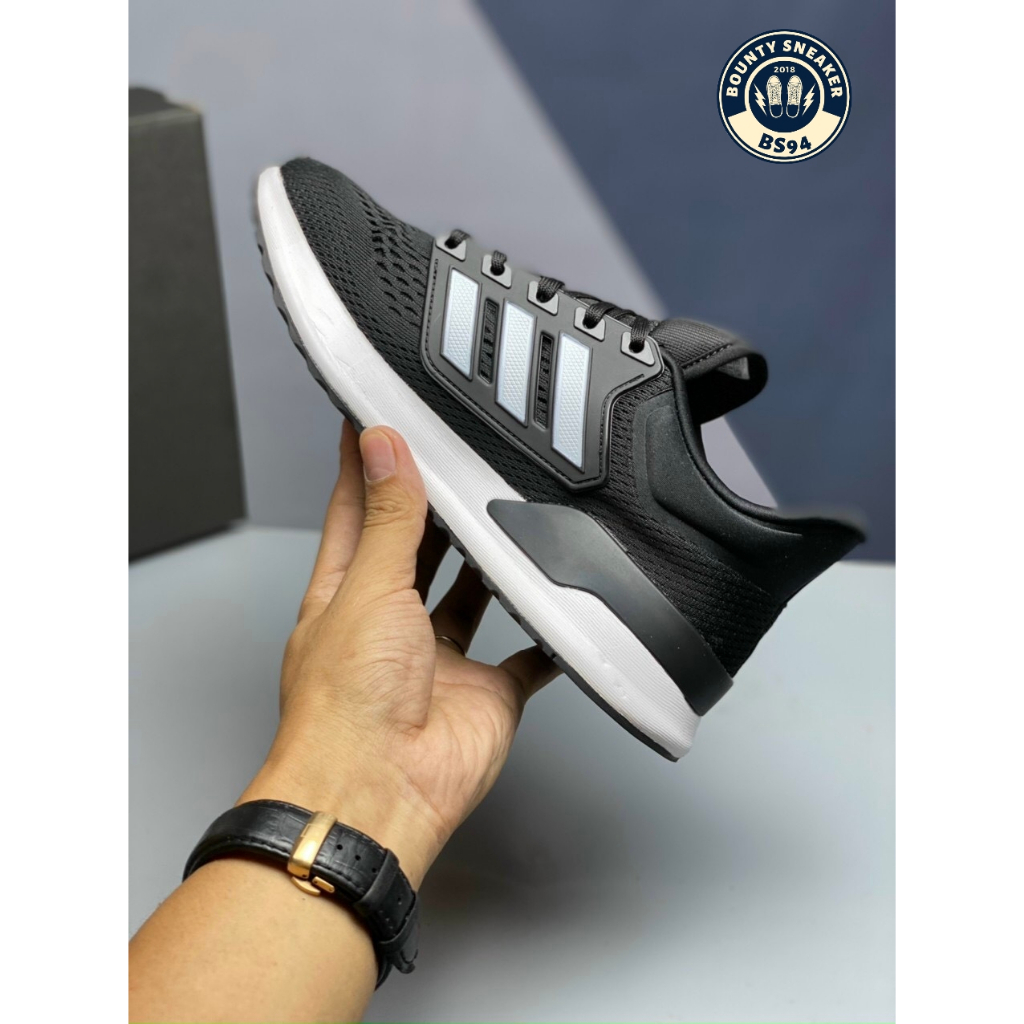 Giày Thể Thao Adidas XPLR 2022