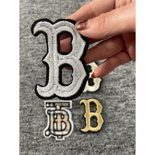 sticker thêu là ủi chũ b