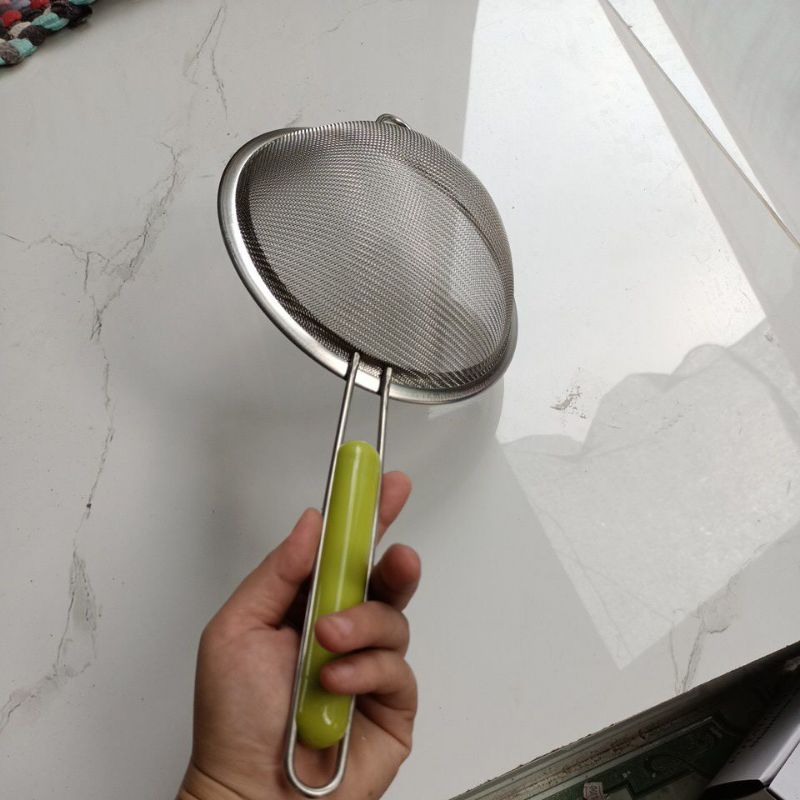 Rây lọc viền inox cán xanh - rây lọc cháo, thức ăn cho bé ăn dặm