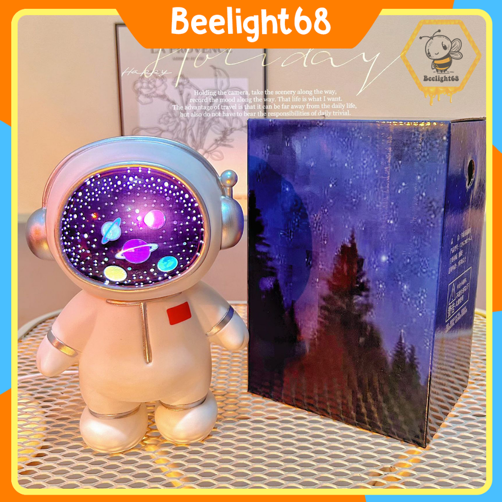 Đèn phi hành gia Galaxy chiếu sao Điều khiển từ xa Trang trí decor nhà cửa, phòng ngủ Tích hợp heo đất