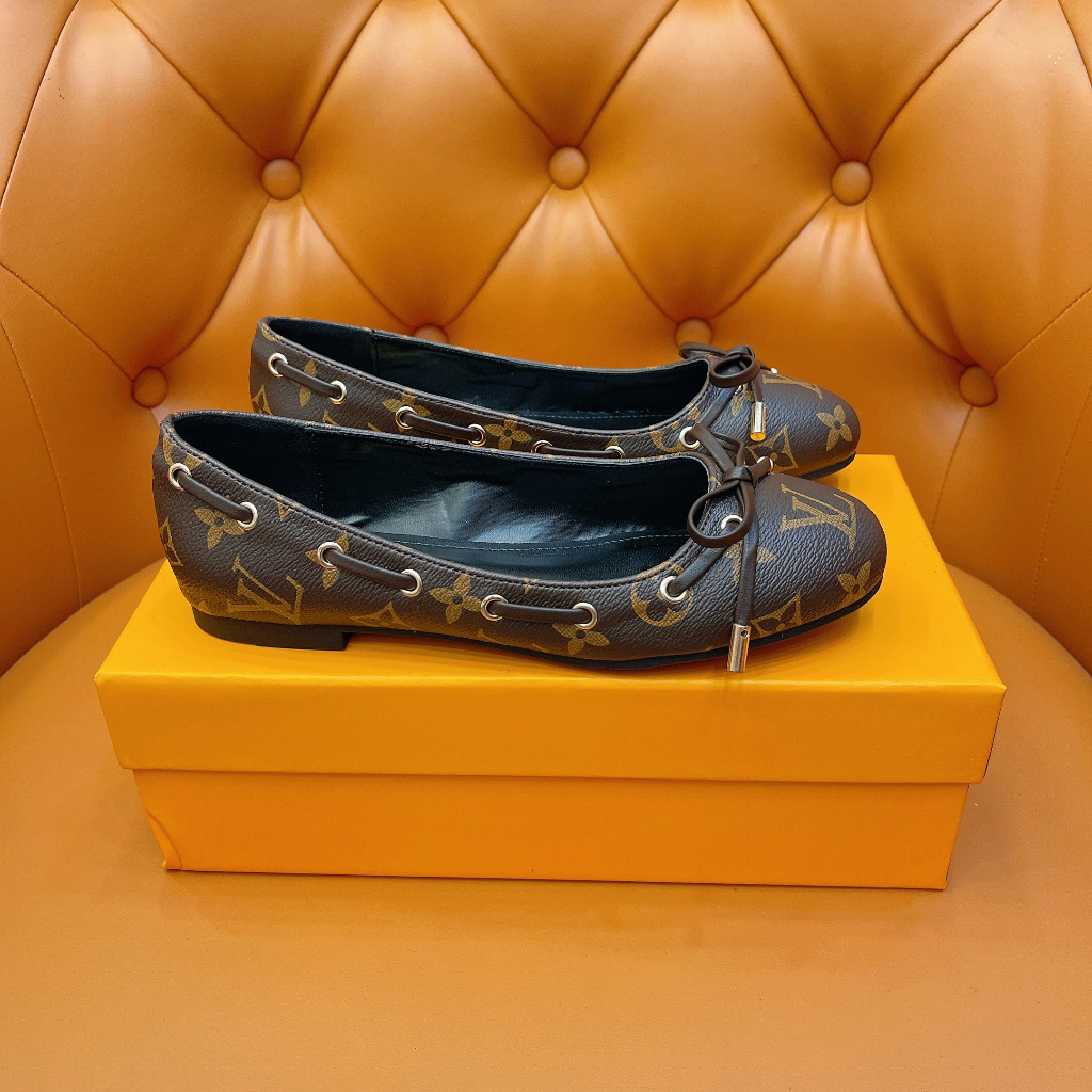 Giày bệt búp bê nơ hoạ tiết hoa nâu