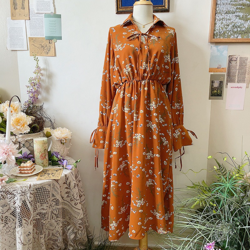 Đầm midi nâu hoa nhí