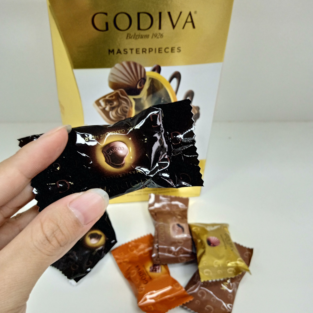 Socola GODIVA MASTERPIECE chia gói nhỏ (360g) (Hộp)- Toriko Mart