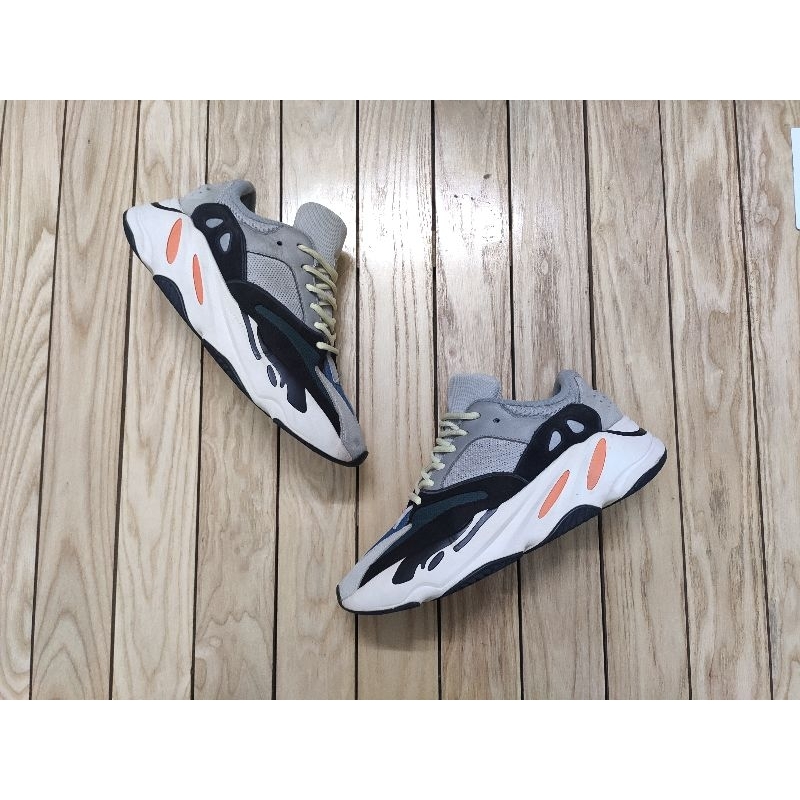 Yeezy 700 2Hand Giá Rẻ Tháng 8,2023|Biggo Việt Nam