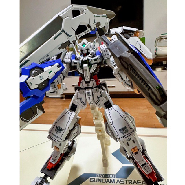 Mô hình gunpla MG 1/100 Avalanche Astraea