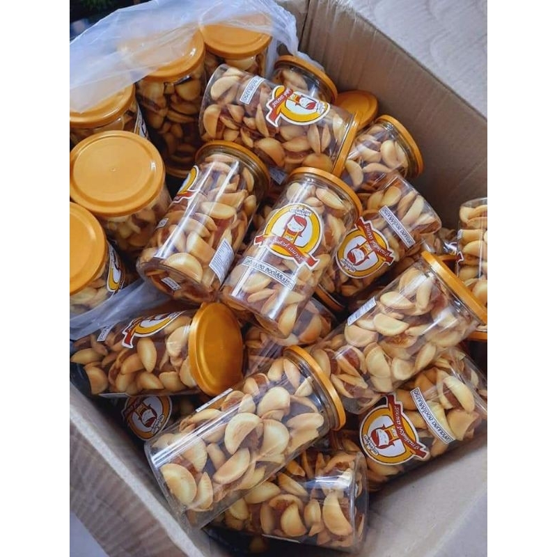 BÁNH SÒ KHÓM THÁI LAN HỘP 300GR