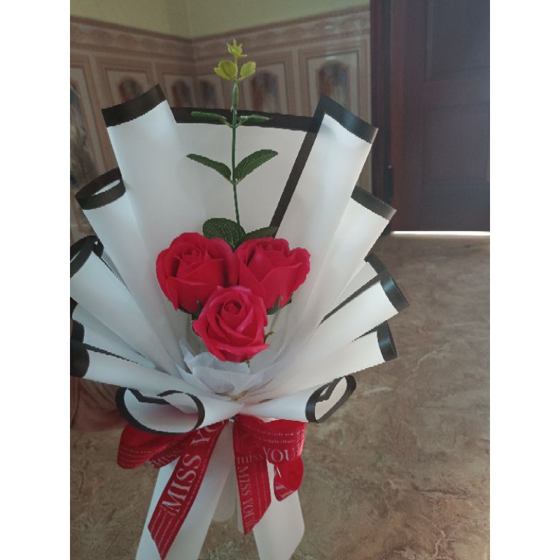 Cốt hoa bó sẵn ,hoa thành phẩm 1-3 bông hoa sáp