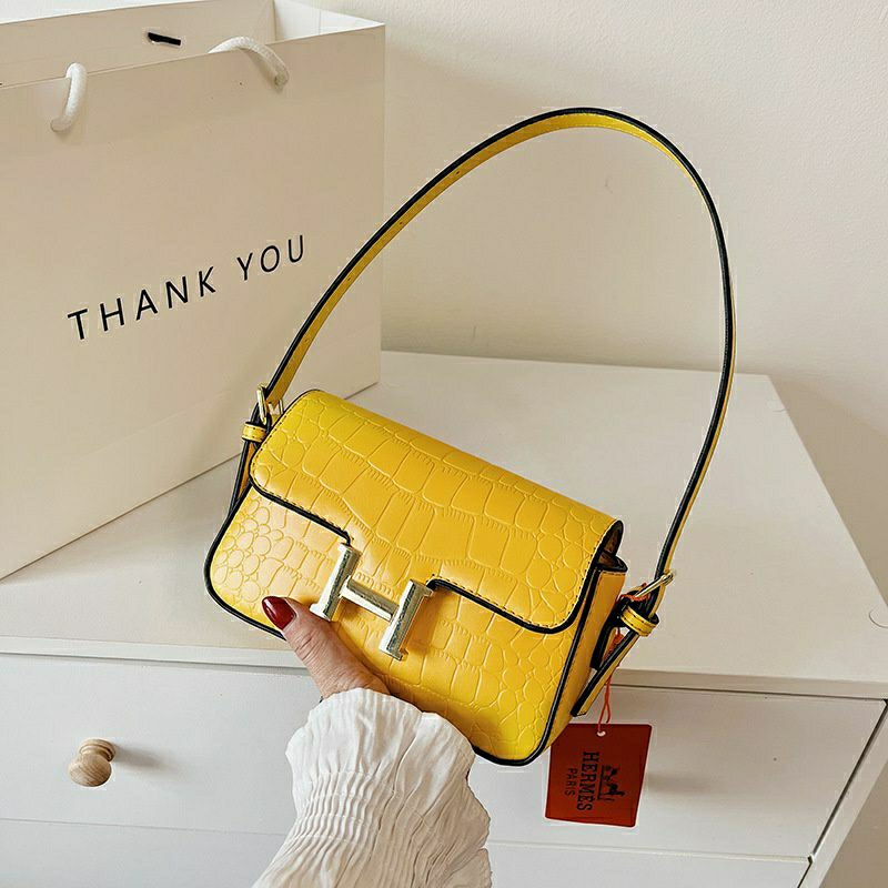 Túi đeo chéo , đeo vai , 2 dây thay đổi .