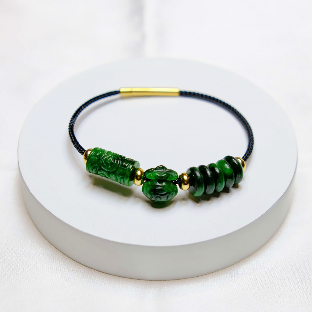 Vòng tay túi tiền phối lu thống chạm và ngũ điếu ngọc sơn thuỷ UPCARA