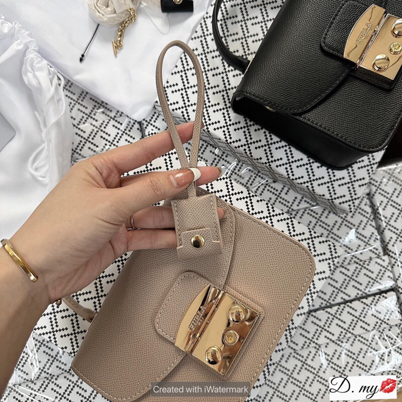 Túi Fur.la nắp kéo hàng QCCC size 17cm