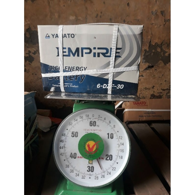 Bộ 4 bình ắc quy xe máy điện 48v-30ah Yamato Empire 6-DPB-30