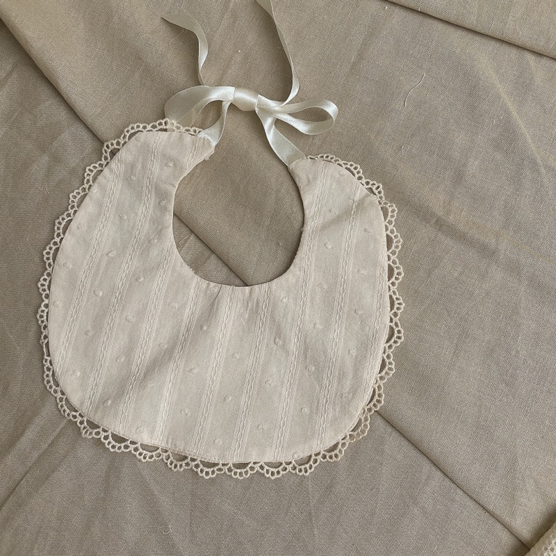 Yếm ren nhiều kiểu dáng phối đồ váy áo cho bé gái Tiệm Su Kids