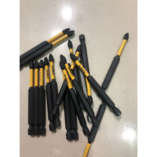 Mủi vít dewalt dài 9cm có nam châm