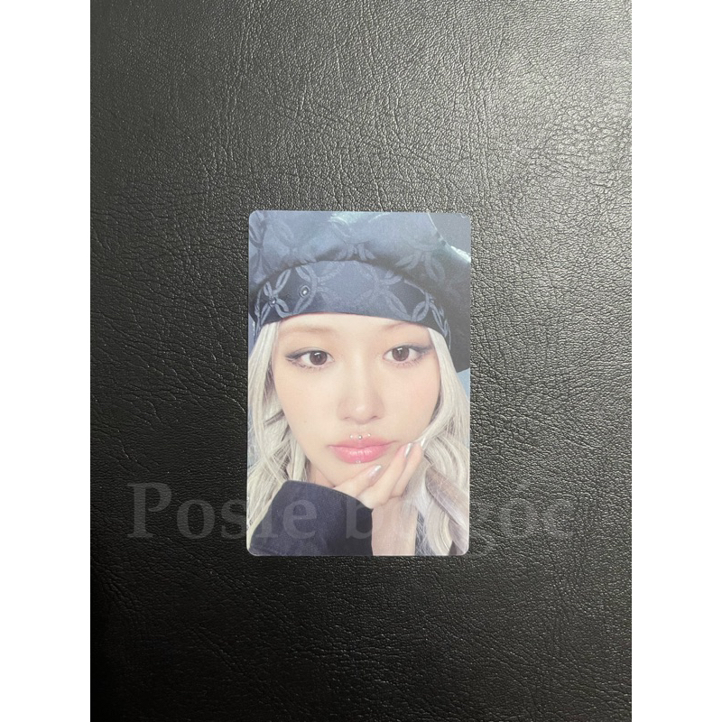 [OFFICIAL BLACKPINK] Card Rosé beret yg chính hãng có sẵn